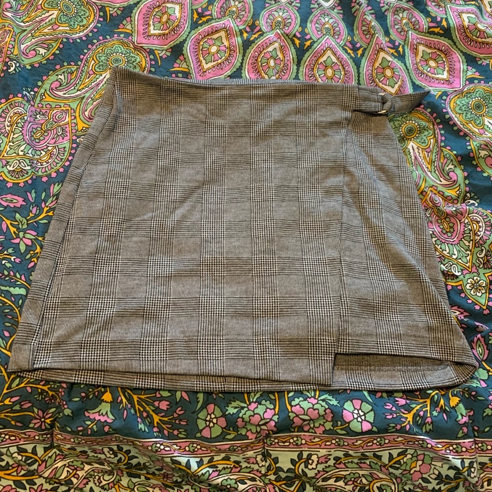 Houndstooth pattern miniskirt